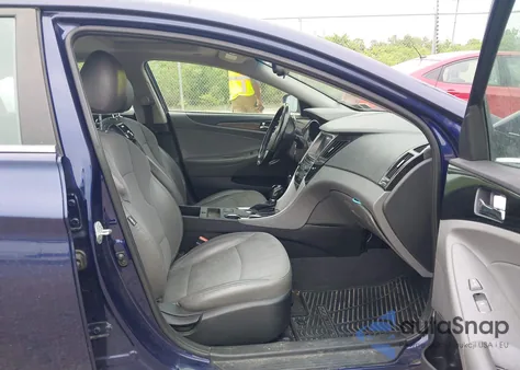 2014 Hyundai Sonata Se 2.0T from USA, damaged, VIN 5NPEC4AB4EH874737